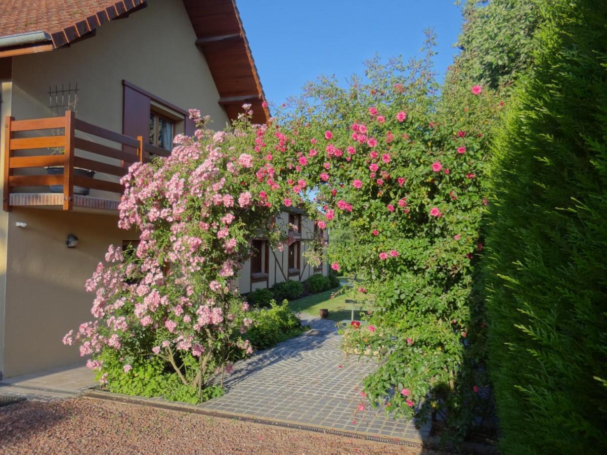Bed and Breakfast Le Chemin D'Ulphe Boves Esterno foto
